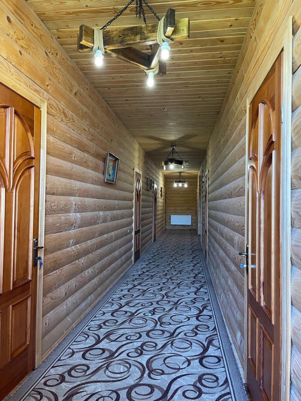 Старе Подвір'Я Verkhovyna Ngoại thất bức ảnh